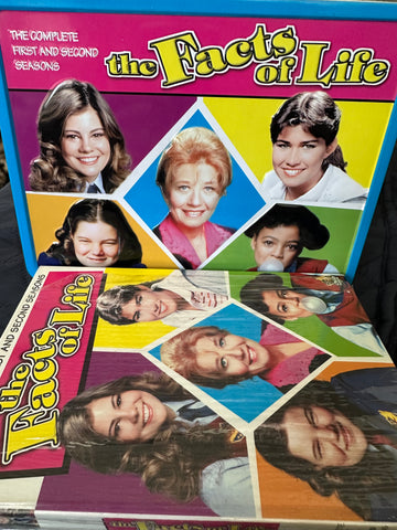 The facts of life lunchbox with season one and 2 DVD