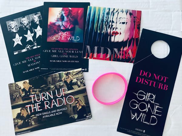 MADONNA - MDNA PROMO Pack 6 items.