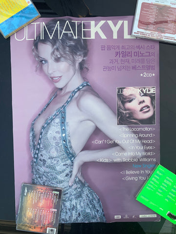 Kylie Minogue  - Ultimate Kylie Japan Poster  17x24 used (Fade)