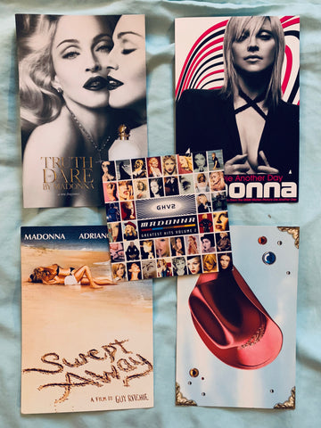 Madonna  - Lot of official promotional postcards (5)